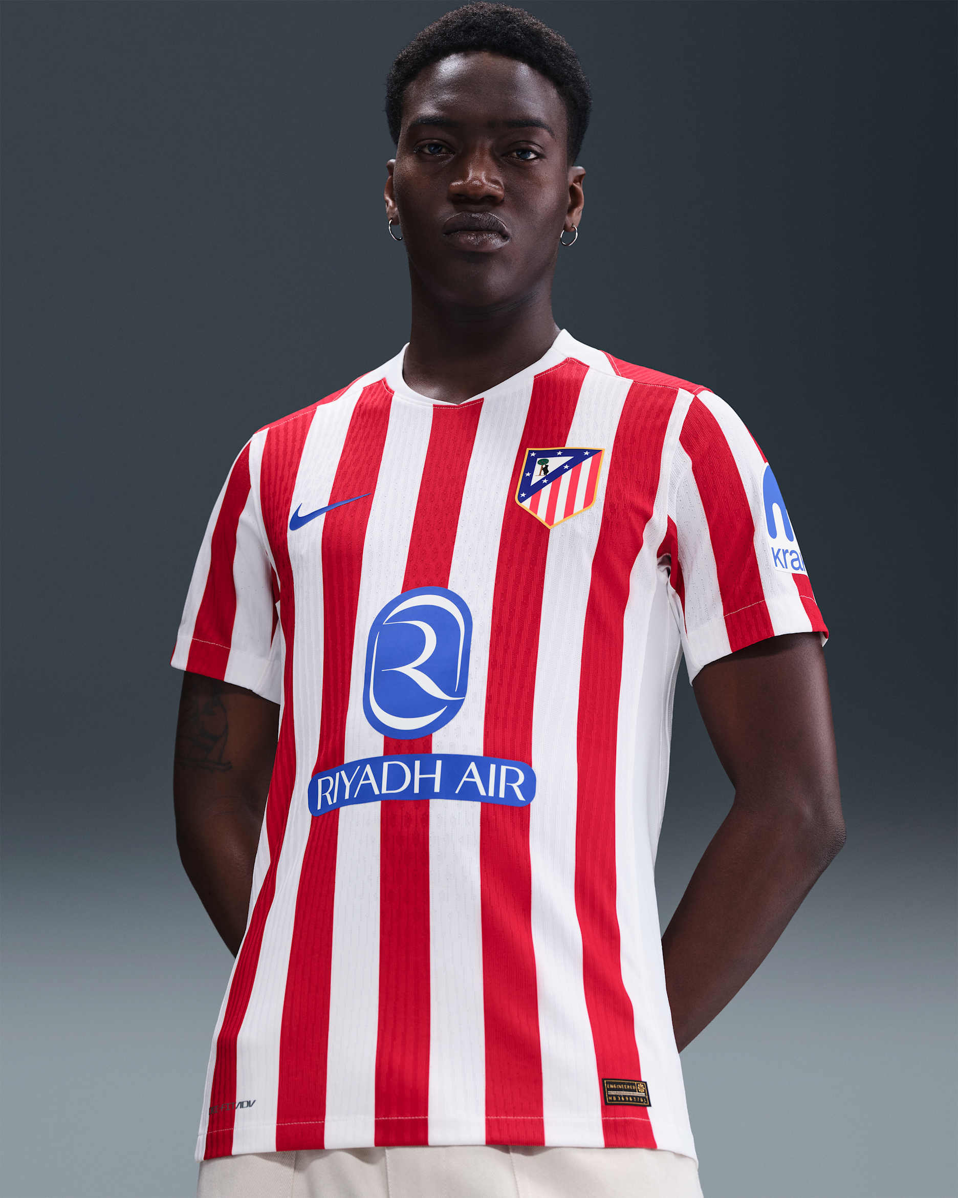 Nike アトレティコ・マドリード グレーシャツ NIKE 23/24 アトレティコ・マドリード オフィシャルグッズ